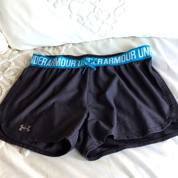 Under Armour Workout Shorts Women's Size Small - Picture 1 of 8